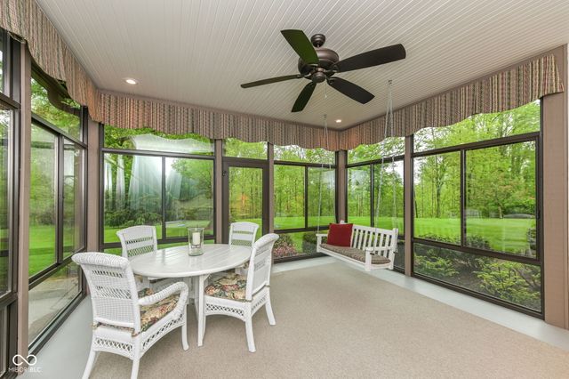 6819 Barrington Place, Fishers, IN 46038