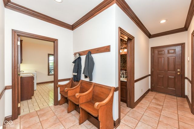 6819 Barrington Place, Fishers, IN 46038