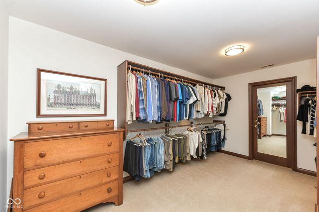 6819 Barrington Place, Fishers, IN 46038