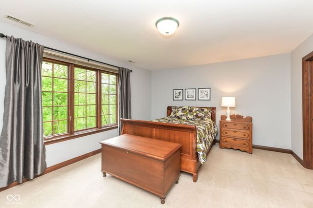 6819 Barrington Place, Fishers, IN 46038
