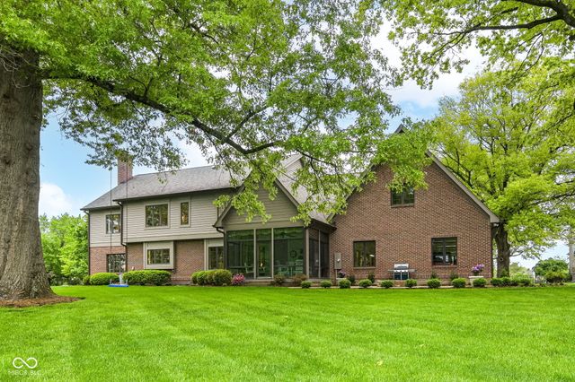 6819 Barrington Place, Fishers, IN 46038