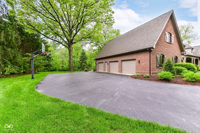 6819 Barrington Place, Fishers, IN 46038