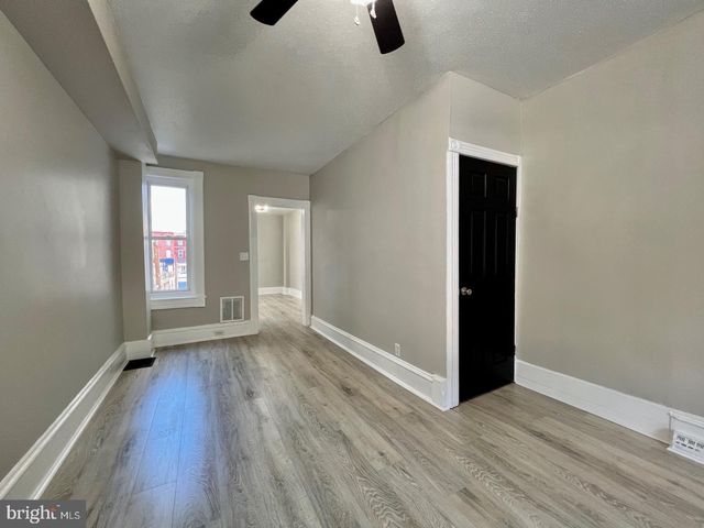 842 MULBERRY ST, Reading, PA 19604
