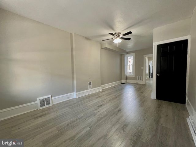 842 MULBERRY ST, Reading, PA 19604