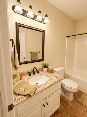 136 Eagles Nest Circle, Carrollton, GA 30116