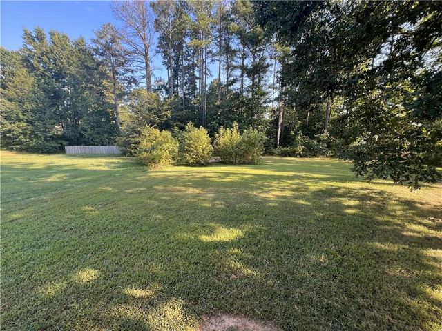 136 Eagles Nest Circle, Carrollton, GA 30116