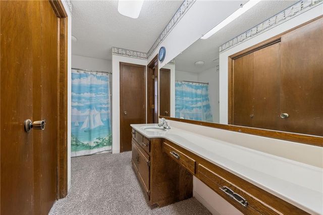 606 NE 115th Street, Kansas City, MO 64155