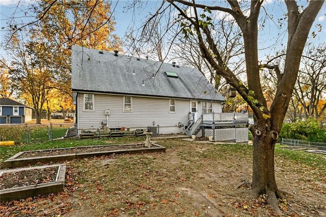 606 NE 115th Street, Kansas City, MO 64155