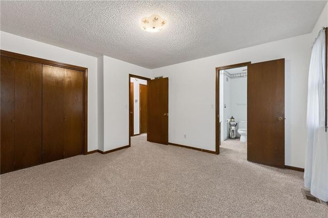 606 NE 115th Street, Kansas City, MO 64155