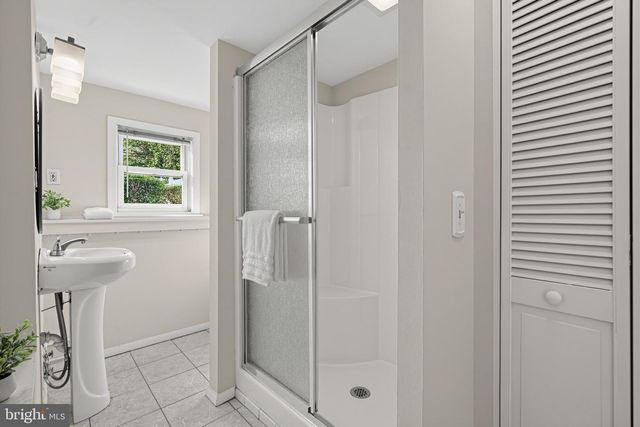 133 REVIEW AVE, Lawrence Twp, NJ 08648