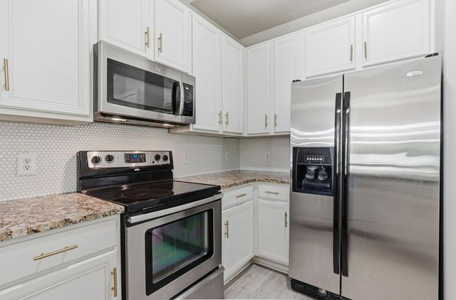 1380 S Sabino Drive, Gilbert, AZ 85296