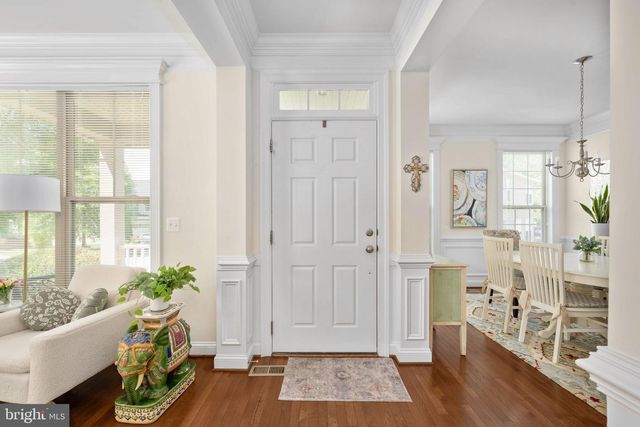 5657 LIBERTY MANOR CIR, Woodbridge, VA 22193