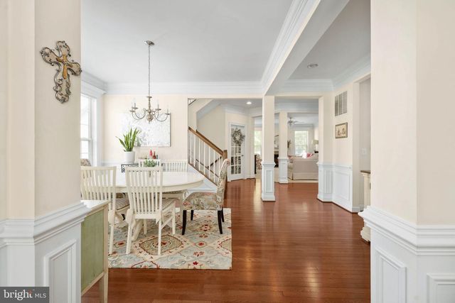 5657 LIBERTY MANOR CIR, Woodbridge, VA 22193