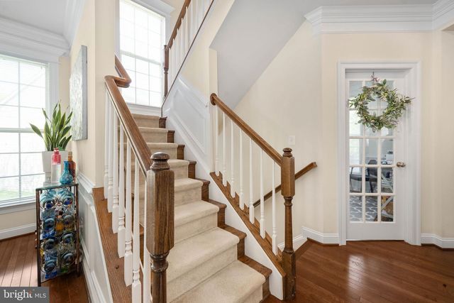 5657 LIBERTY MANOR CIR, Woodbridge, VA 22193