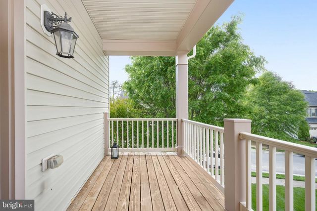 5657 LIBERTY MANOR CIR, Woodbridge, VA 22193