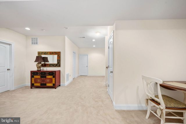 5657 LIBERTY MANOR CIR, Woodbridge, VA 22193