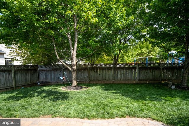 5657 LIBERTY MANOR CIR, Woodbridge, VA 22193