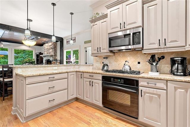 10 Black Gum Drive, Big Canoe, GA 30143