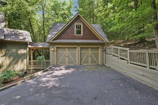 10 Black Gum Drive, Big Canoe, GA 30143