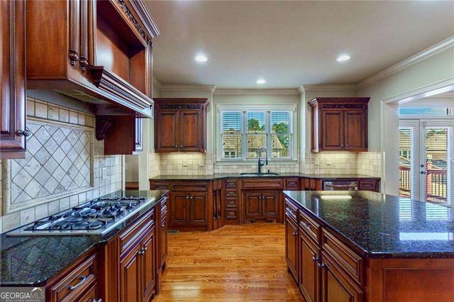 1140 Pearl Mist Drive SW, Lilburn, GA 30047