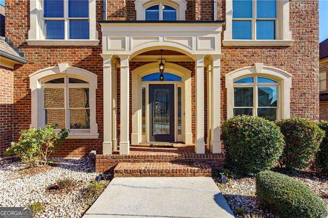 1140 Pearl Mist Drive SW, Lilburn, GA 30047