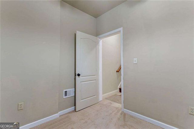 1140 Pearl Mist Drive SW, Lilburn, GA 30047