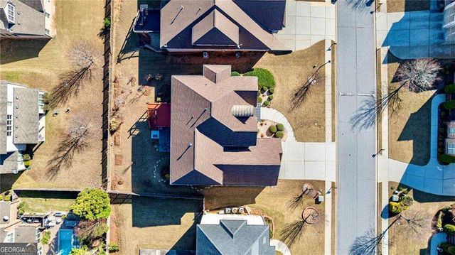 1140 Pearl Mist Drive SW, Lilburn, GA 30047