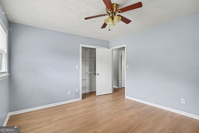 8806 Twin Oaks Drive, Jonesboro, GA 30236