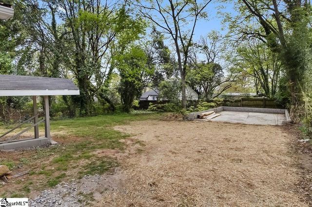 208 Crestone Drive, Greenville, SC 29611