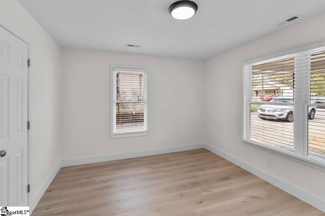 208 Crestone Drive, Greenville, SC 29611