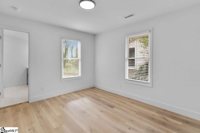 208 Crestone Drive, Greenville, SC 29611