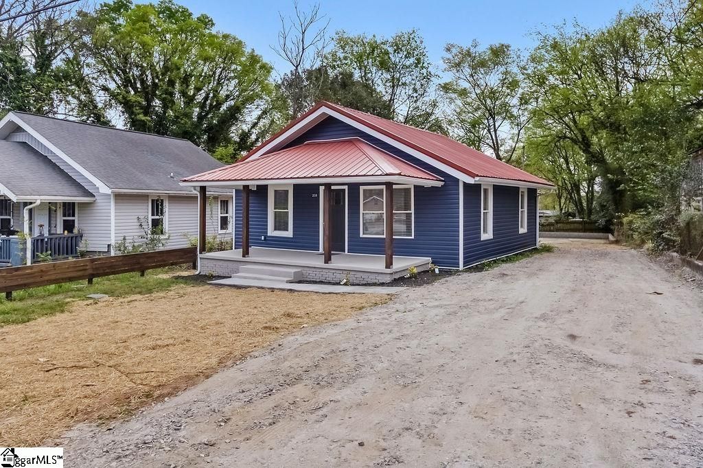 208 Crestone Drive, Greenville, SC 29611