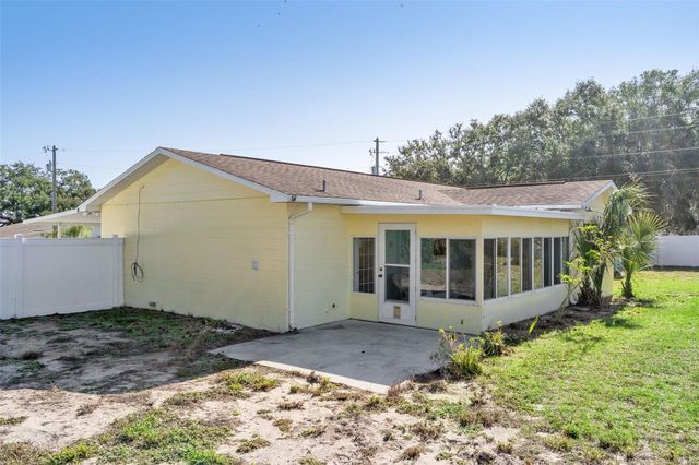 33415 PICCIOLA DRIVE, Fruitland Park, FL 34731