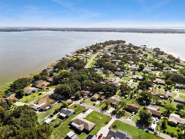 33415 PICCIOLA DRIVE, Fruitland Park, FL 34731