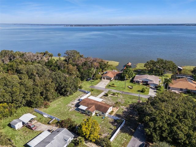 33415 PICCIOLA DRIVE, Fruitland Park, FL 34731