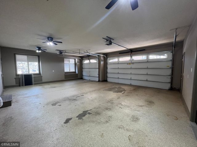 2005 Great Oaks Drive, Burnsville, MN 55337