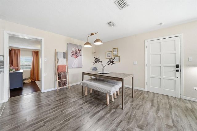 4313 W MAIN STREET, Tampa, FL 33607