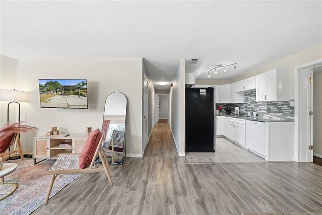 4313 W MAIN STREET, Tampa, FL 33607