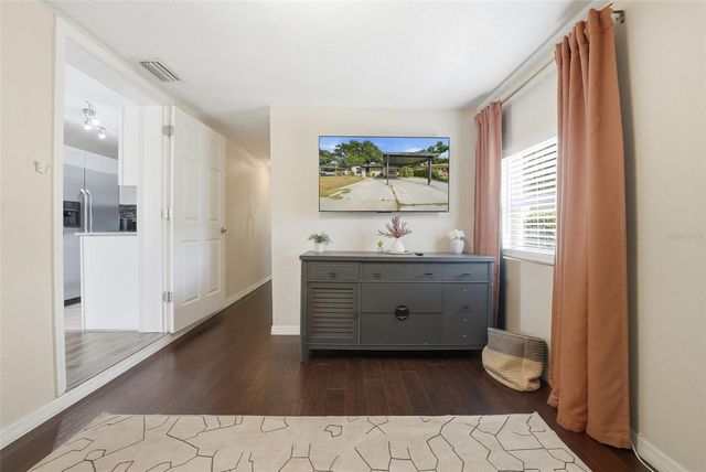 4313 W MAIN STREET, Tampa, FL 33607