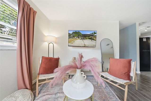 4313 W MAIN STREET, Tampa, FL 33607