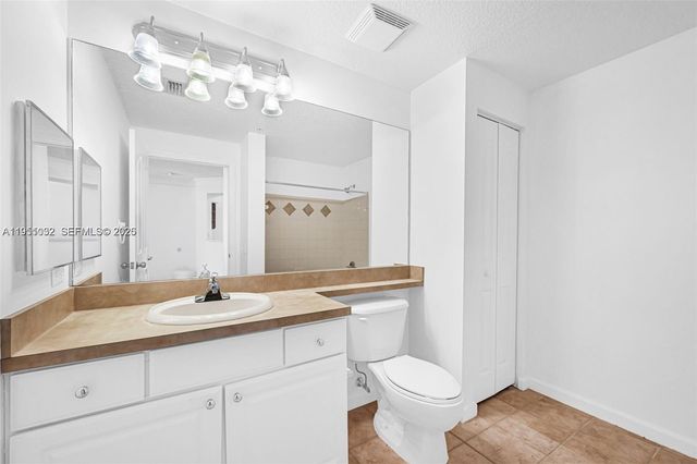 2101 E Myrtlewood Cir E 2101, Palm Beach Gardens, FL 33418