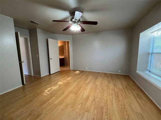 4201 Vinyard Way, Denton, TX 76226