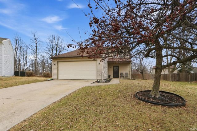 6604 Meadow Wood Place, Fort Wayne, IN 46825