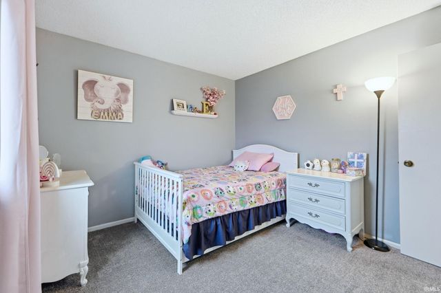 6604 Meadow Wood Place, Fort Wayne, IN 46825