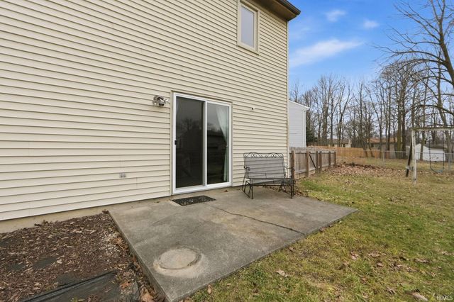 6604 Meadow Wood Place, Fort Wayne, IN 46825