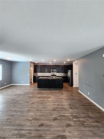 8161 Skye Plum Street, Las Vegas, NV 89166