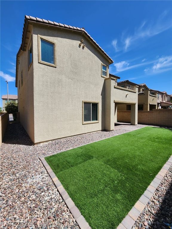 Image 28 of property listing at 8161 Skye Plum Street, Las Vegas, NV 89166