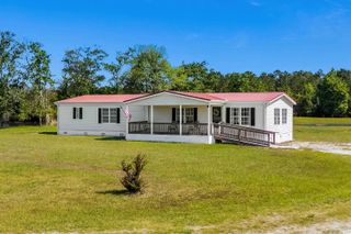 1099 Bonnie Bay Rd., Loris, SC 29569