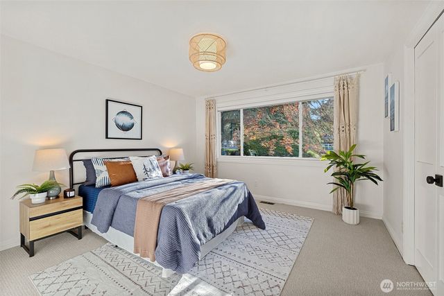 6006 128th Avenue NE, Kirkland, WA 98033
