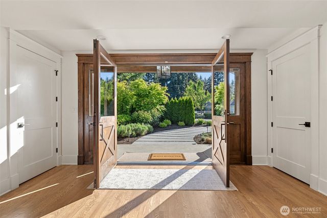 6006 128th Avenue NE, Kirkland, WA 98033